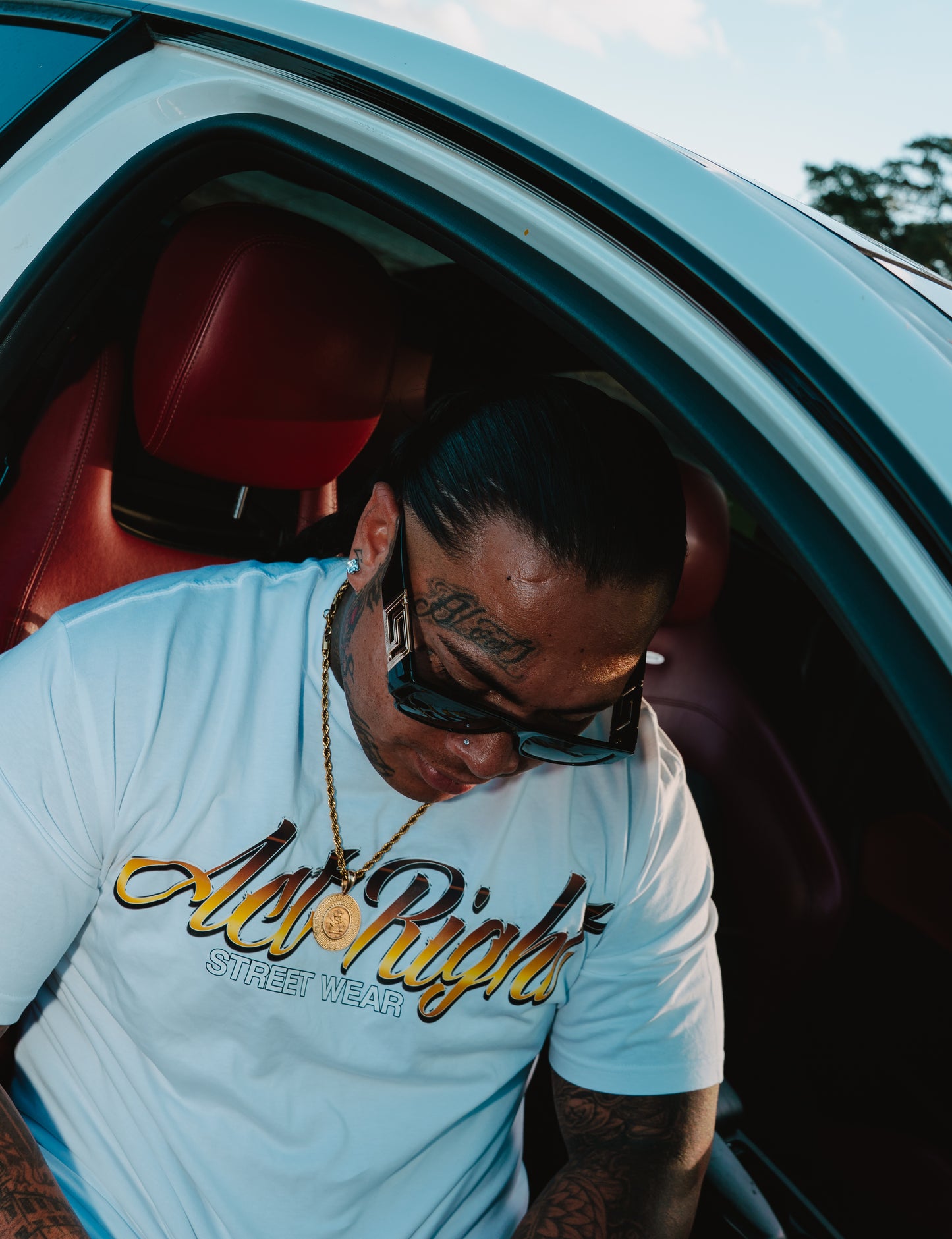 Signature Tee